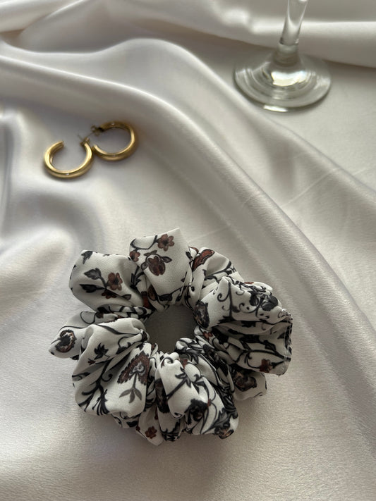 The Noir Gardenia