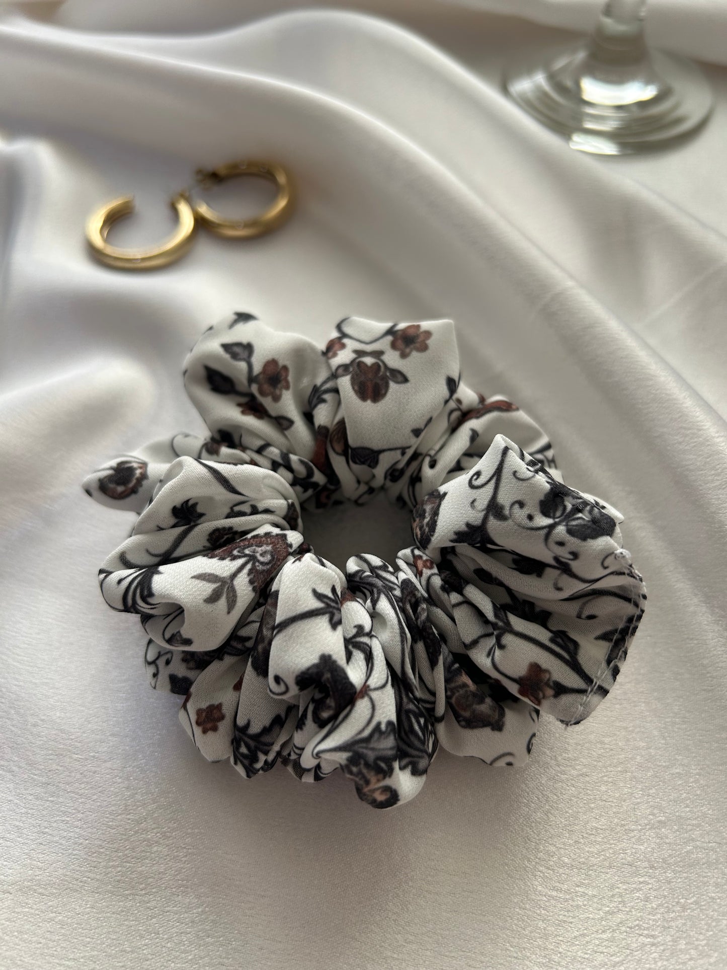 The Noir Gardenia